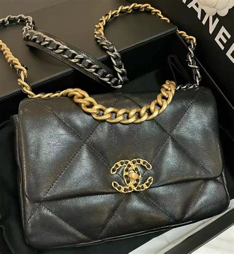 buy chanel 19